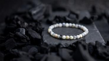 Preview: Armband mit 6 mm Opalstein - Snow 6mm